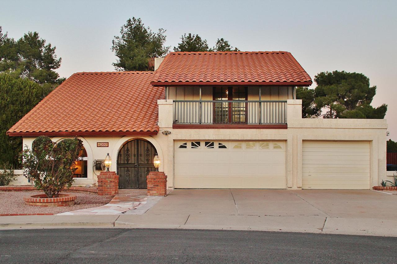 2017 W Natal Cir., Mesa, AZ 85202