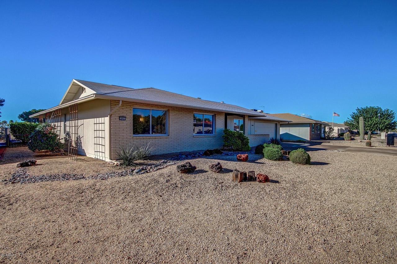 10605 W Willowbrook Dr., Sun City, AZ 85373