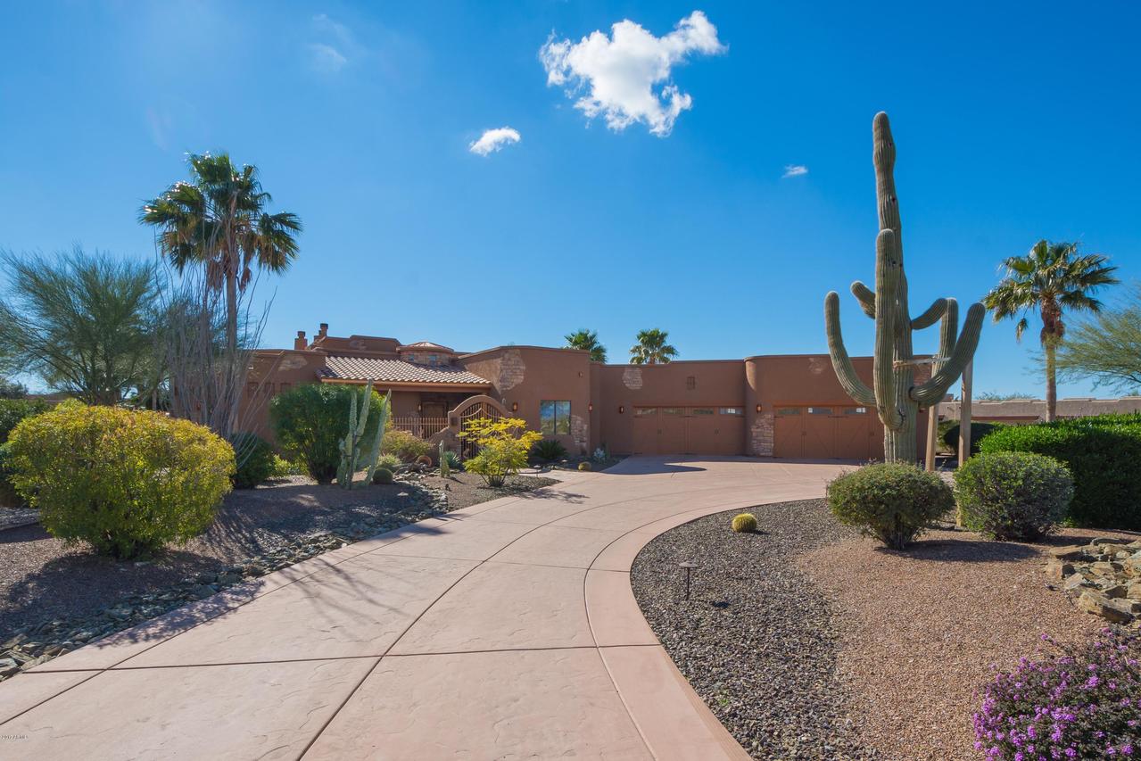 2719 W Desert Hills Dr., Phoenix, AZ 85086