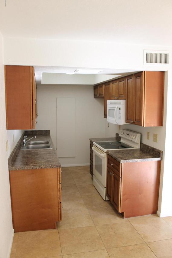 286 W Palomino Dr. #178, Chandler, AZ 85225