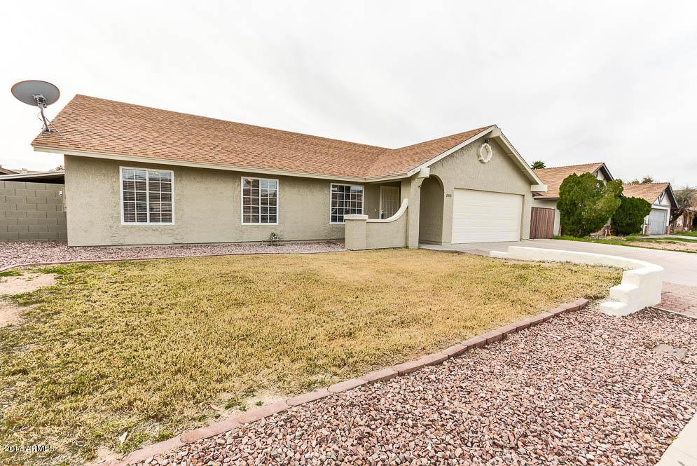 2355 E Catalina Ave., Mesa, AZ 85204