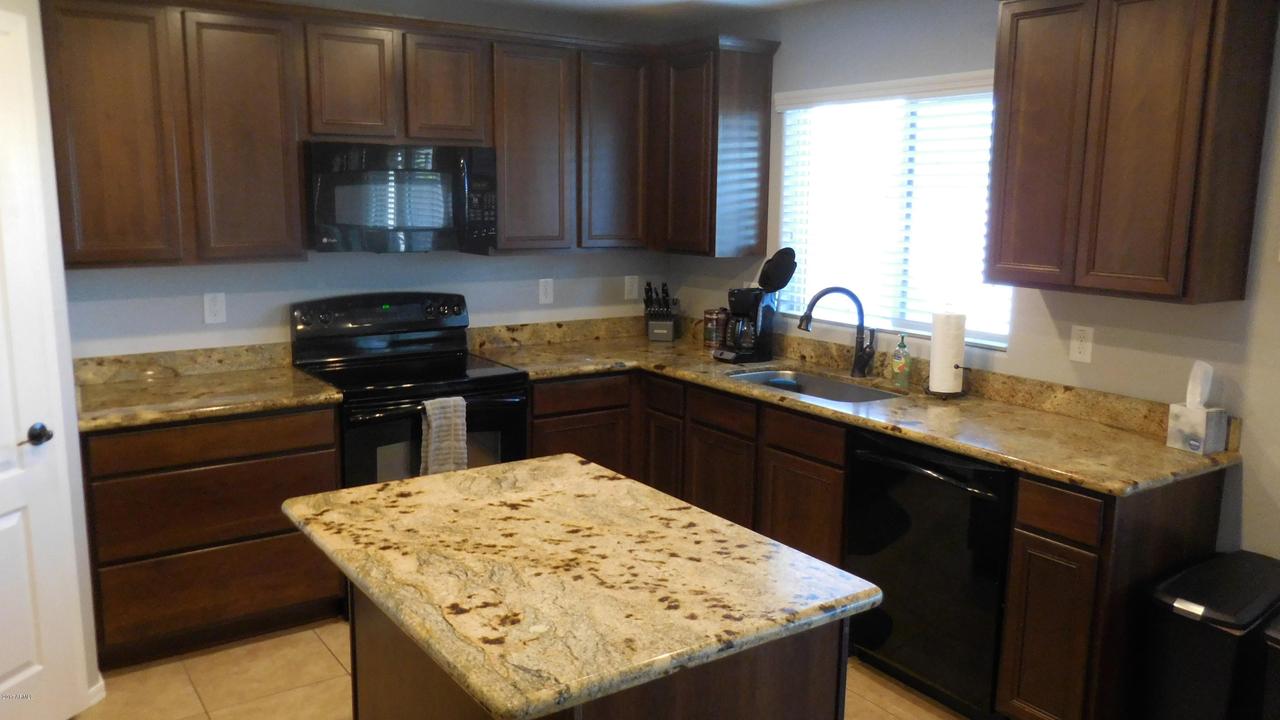 1998 E Saddlebrook Rd., Gilbert, AZ 85298