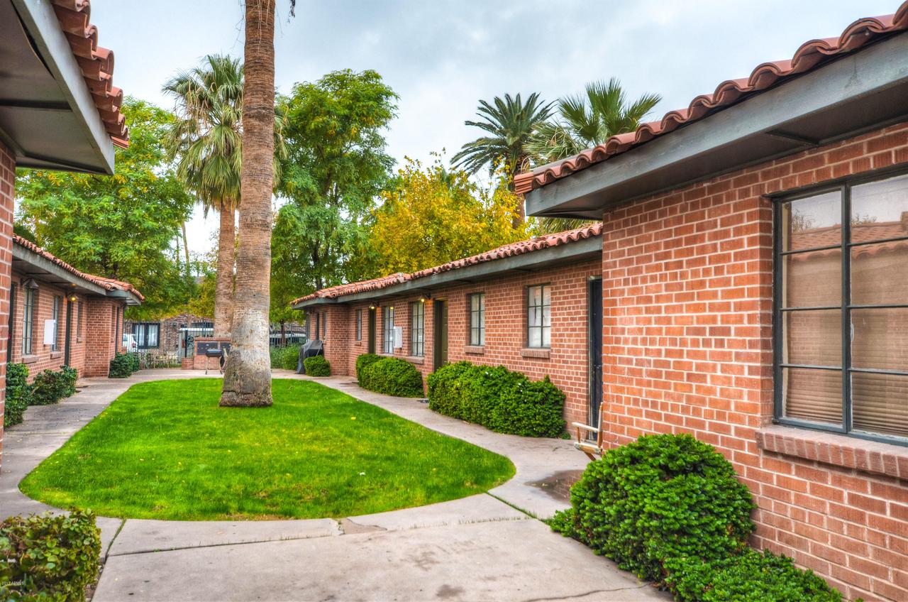 841 N 6th Ave., Phoenix, AZ 85003