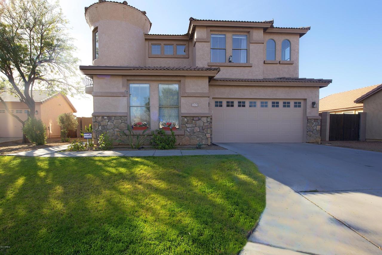 2125 W Carter Rd., Phoenix, AZ 85041