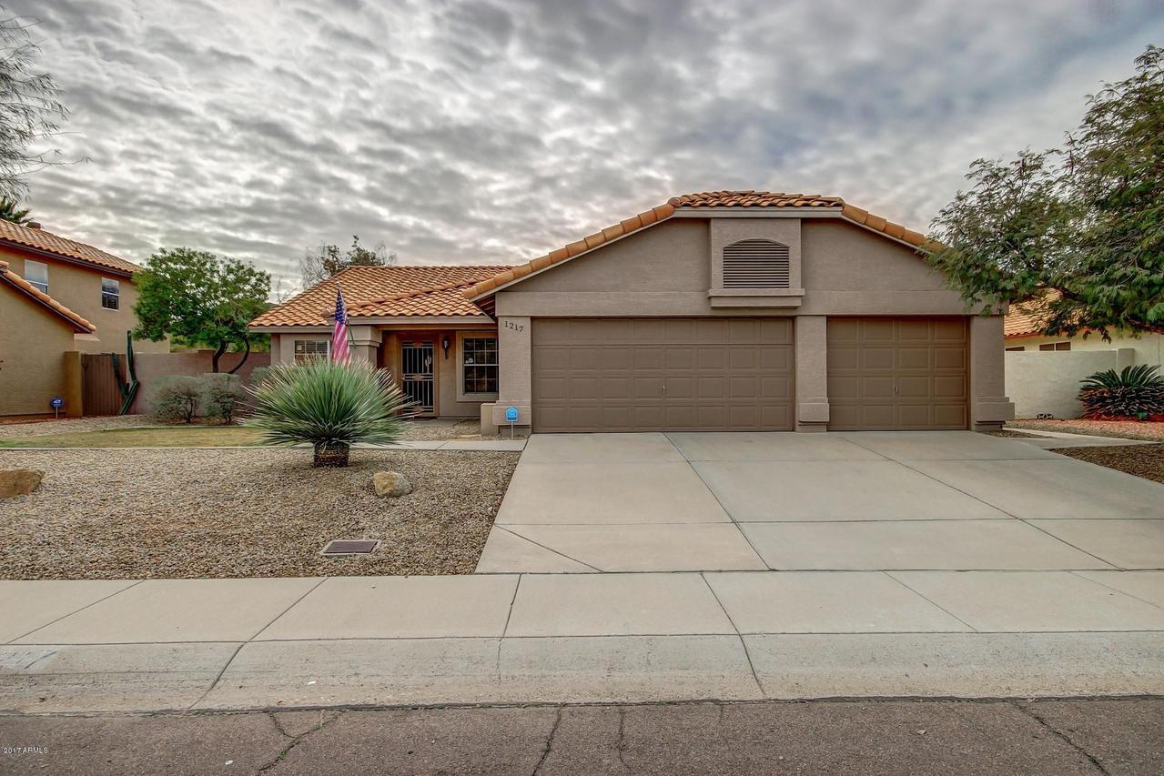 1217 E Sandra Ter., Phoenix, AZ 85022
