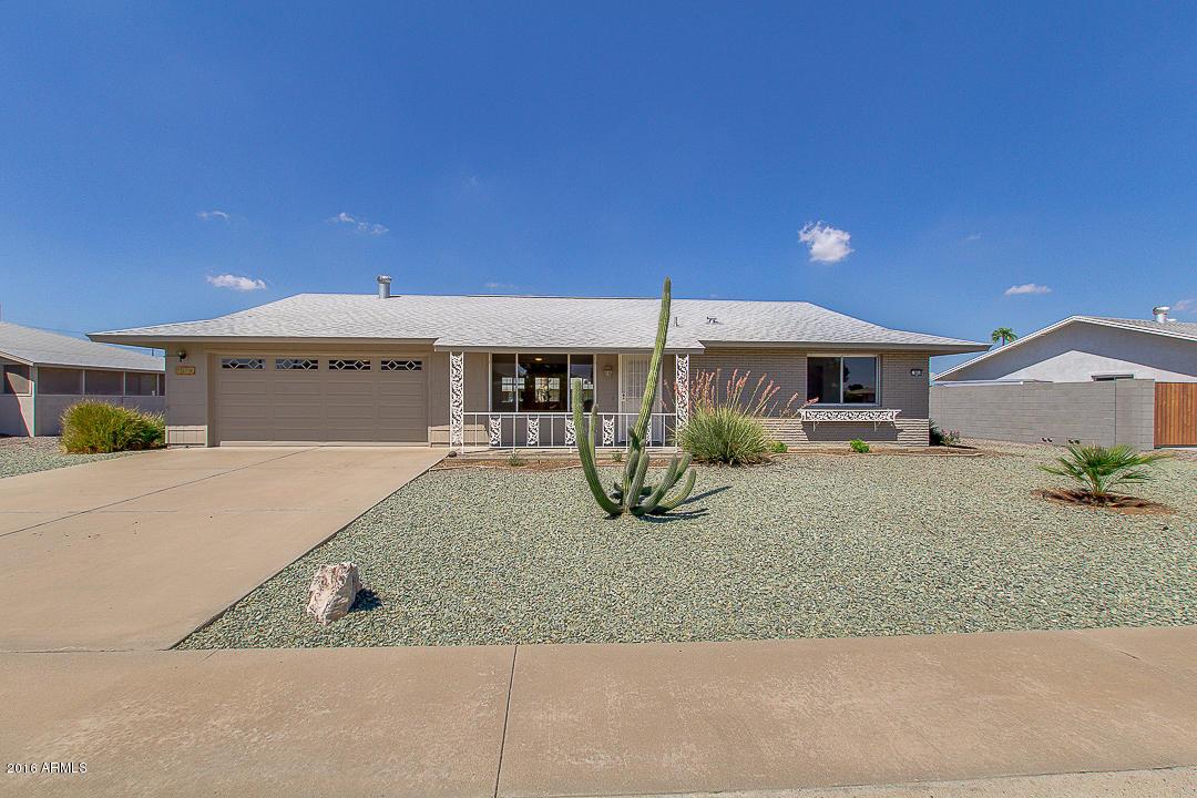9810 W Blue Ridge Dr., Sun City, AZ 85351