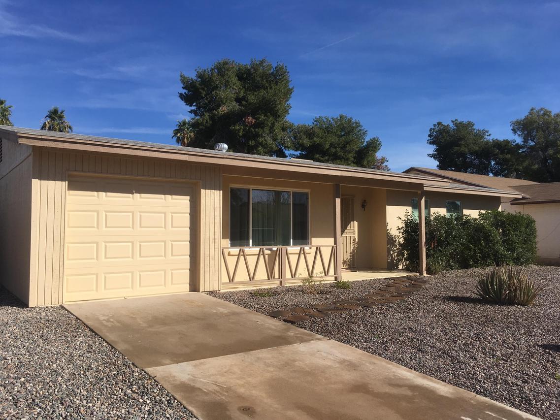 2124 W Danbury Rd., Phoenix, AZ 85023