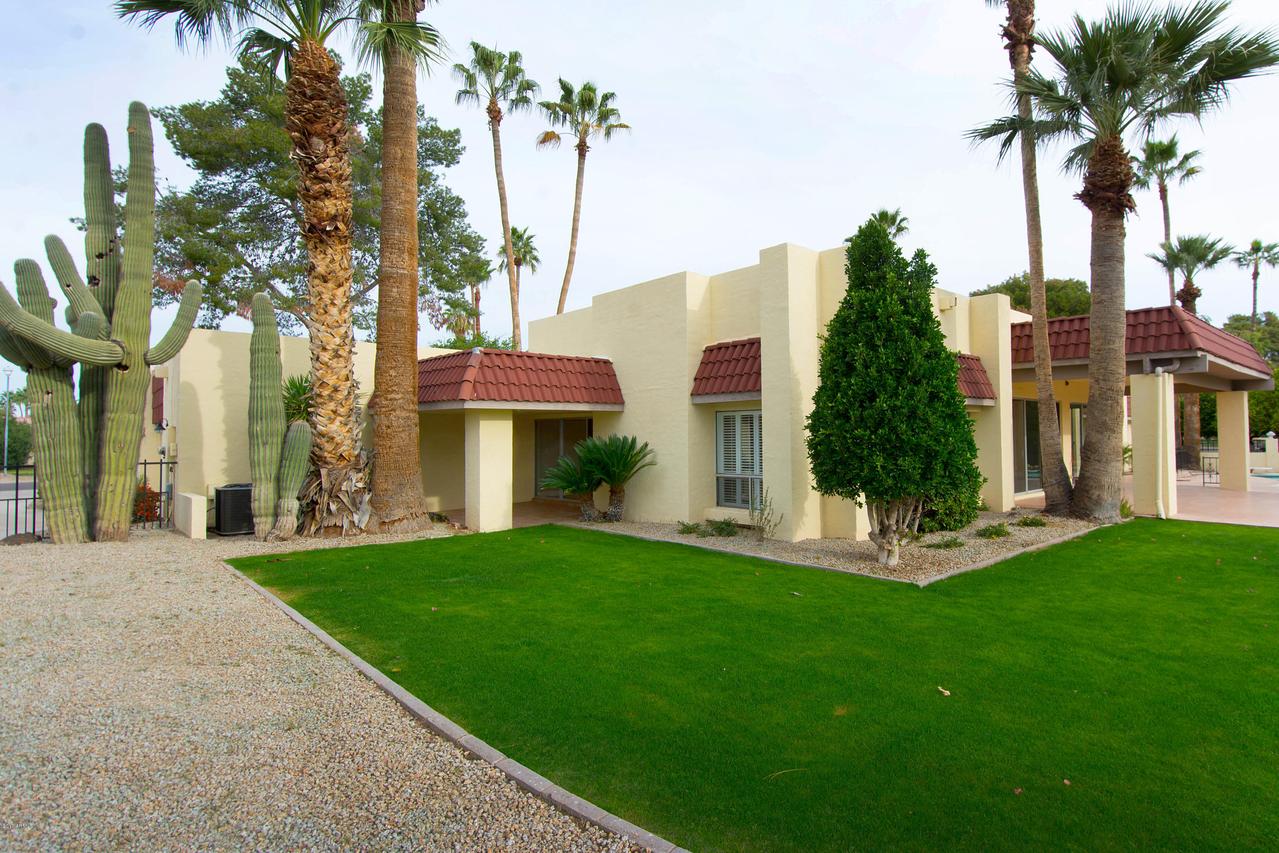 665 E Bird Ln., Litchfield Park, AZ 85340