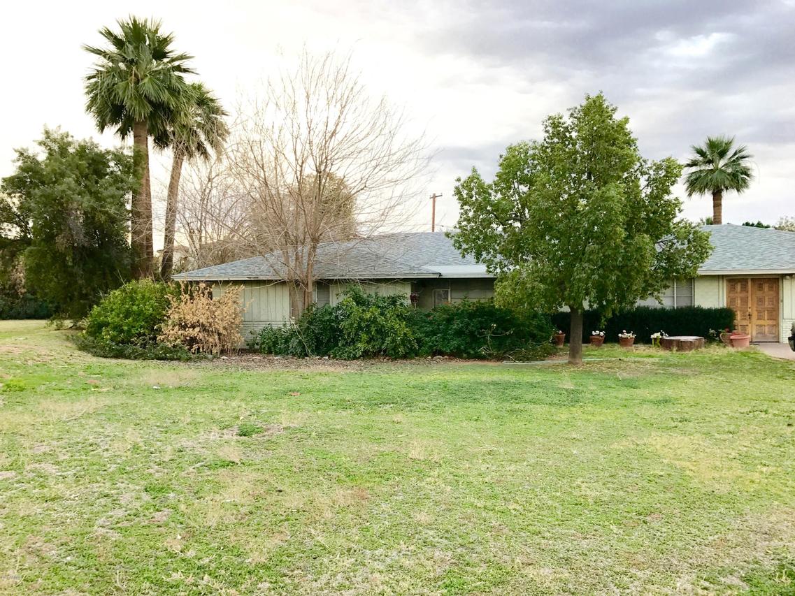 4967 E Camelback Rd., Phoenix, AZ 85018