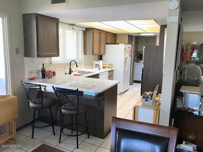 10453 W Highwood Ln., Sun City, AZ 85373