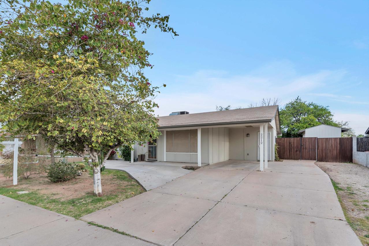 2212 W Curry St., Chandler, AZ 85224