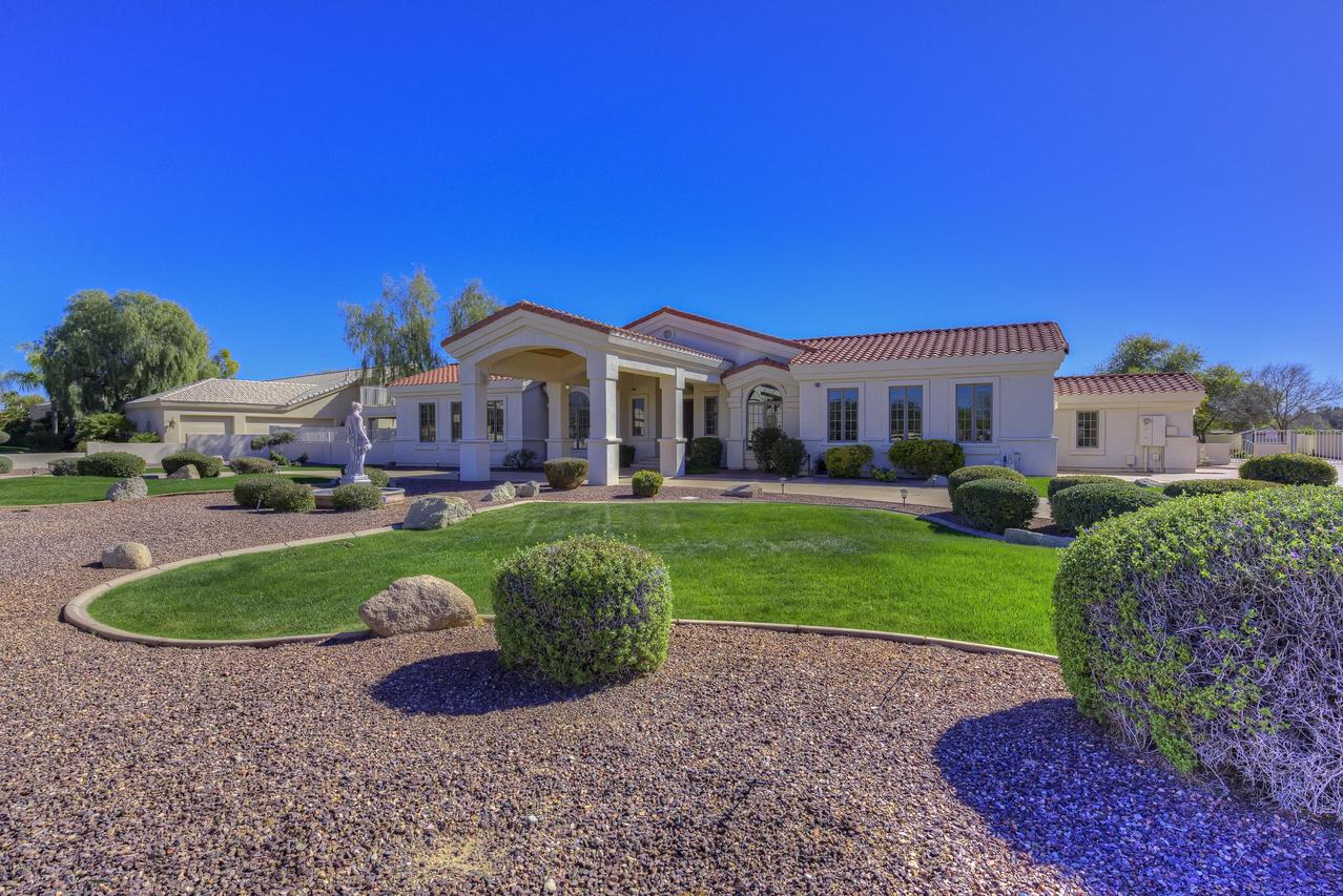 10277 E Shangri La Rd., Scottsdale, AZ 85260