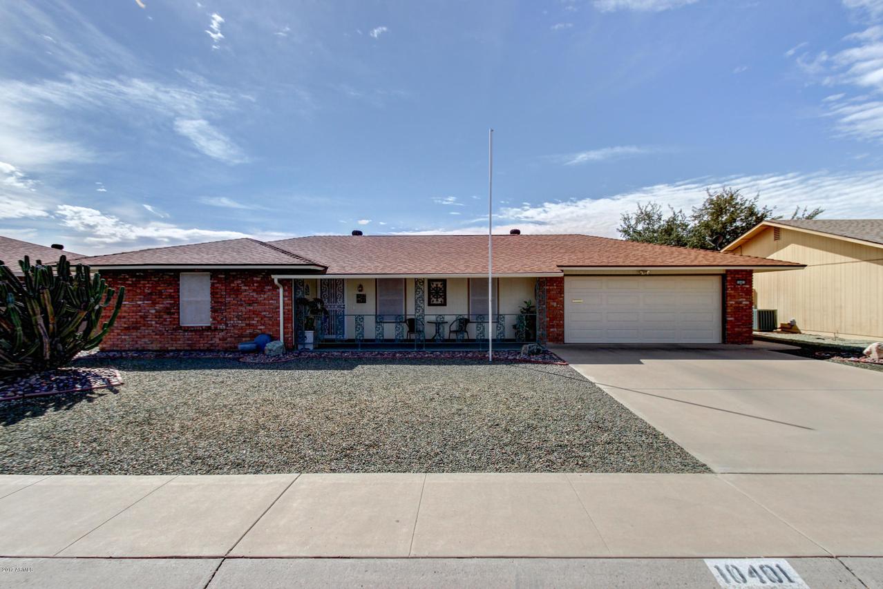 10401 W Edgewood Dr., Sun City, AZ 85351