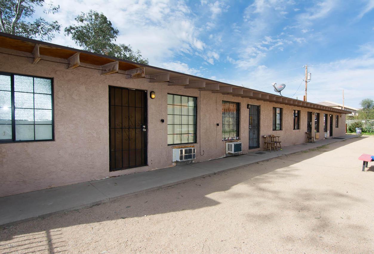 2444 E Danbury Rd., Phoenix, AZ 85032