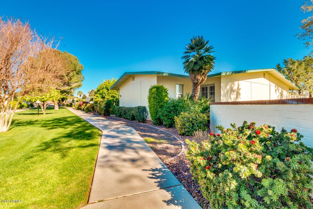 10502 W Highwood Ln., Sun City, AZ 85373