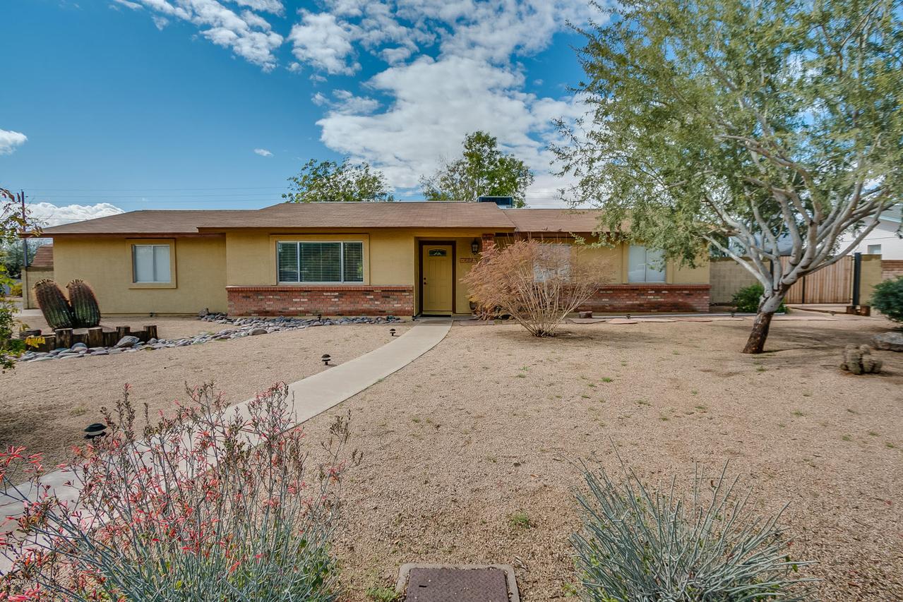 1304 N 66th Pl., Mesa, AZ 85205