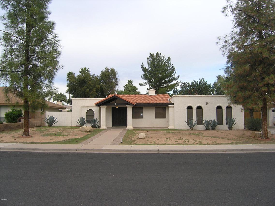 2423 E Ivy St., Mesa, AZ 85213