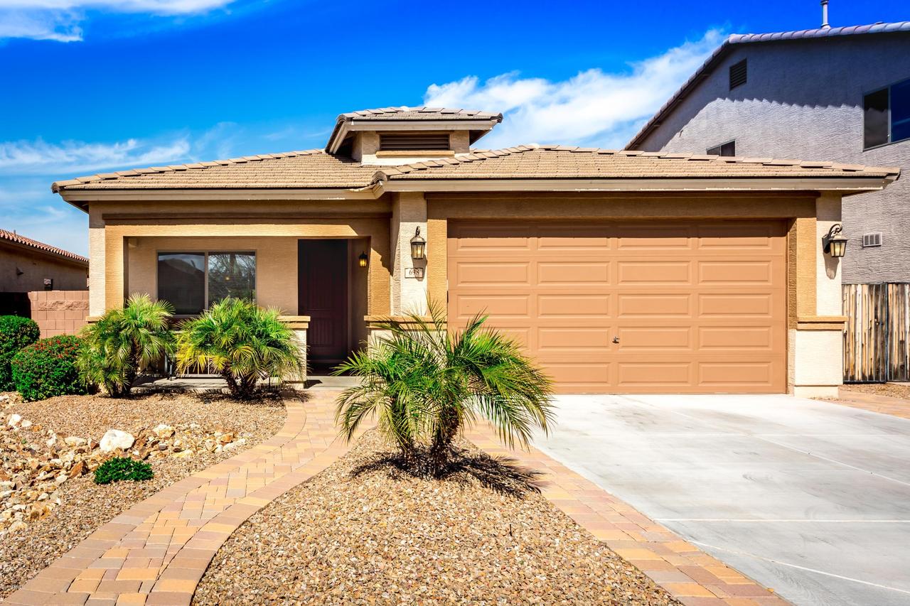 698 W Trellis Rd., San Tan Valley, AZ 85140