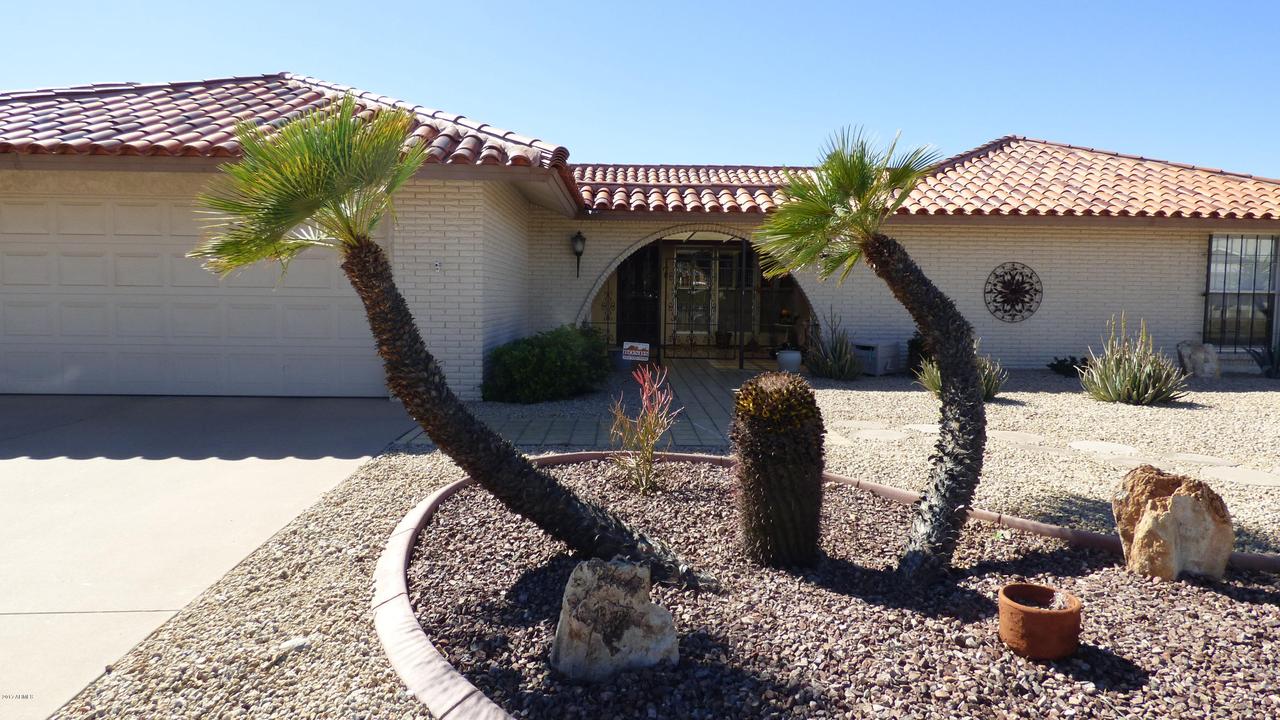 17610 N Foothills Dr., Sun City, AZ 85373