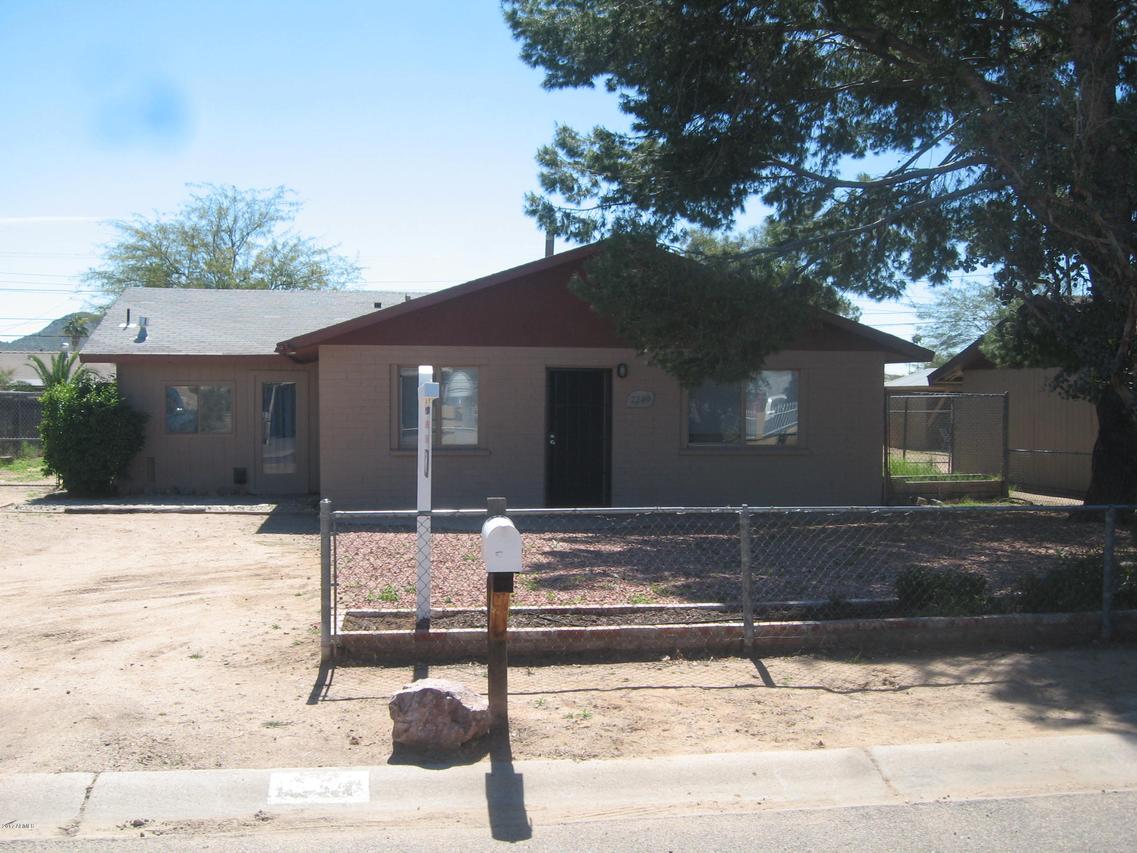 2249 E Beverly Ln., Phoenix, AZ 85022