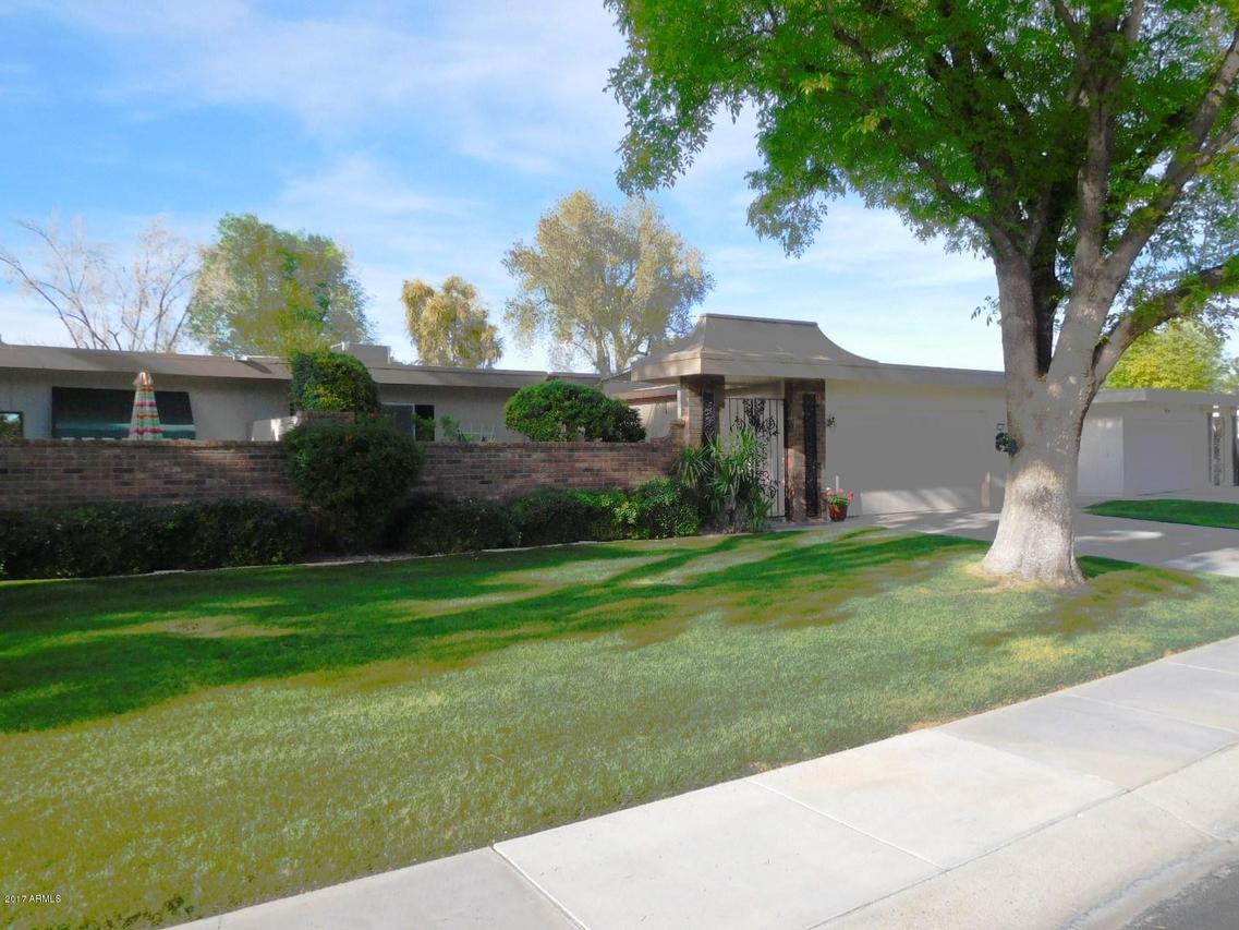 10310 W Manzanita Dr., Sun City, AZ 85373