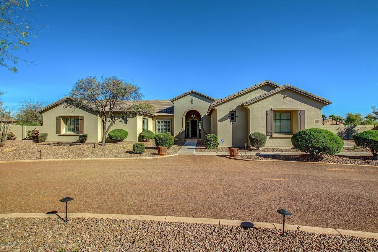 14302 W Becker Ln., Surprise, AZ 85379