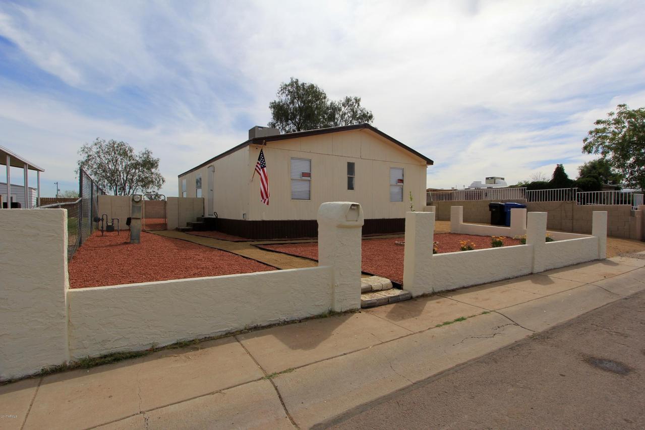 16523 N Queen Esther Dr., Surprise, AZ 85378