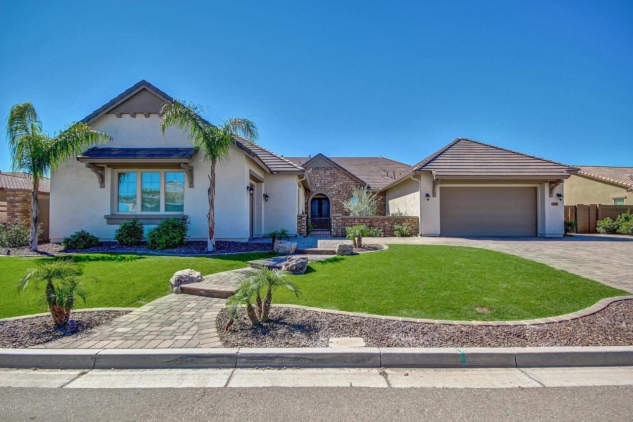 19265 E Walnut Rd., Queen Creek, AZ 85142