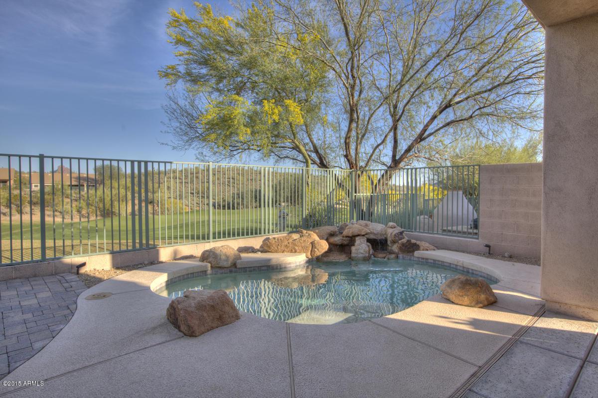 9027 N Broken Bow, Fountain Hills, AZ 85268