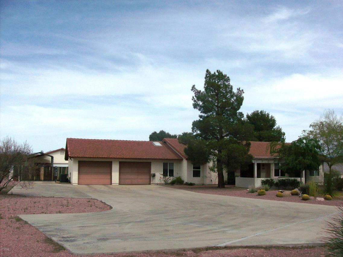 780 W Santa Fe Dr., Wickenburg, AZ 85390