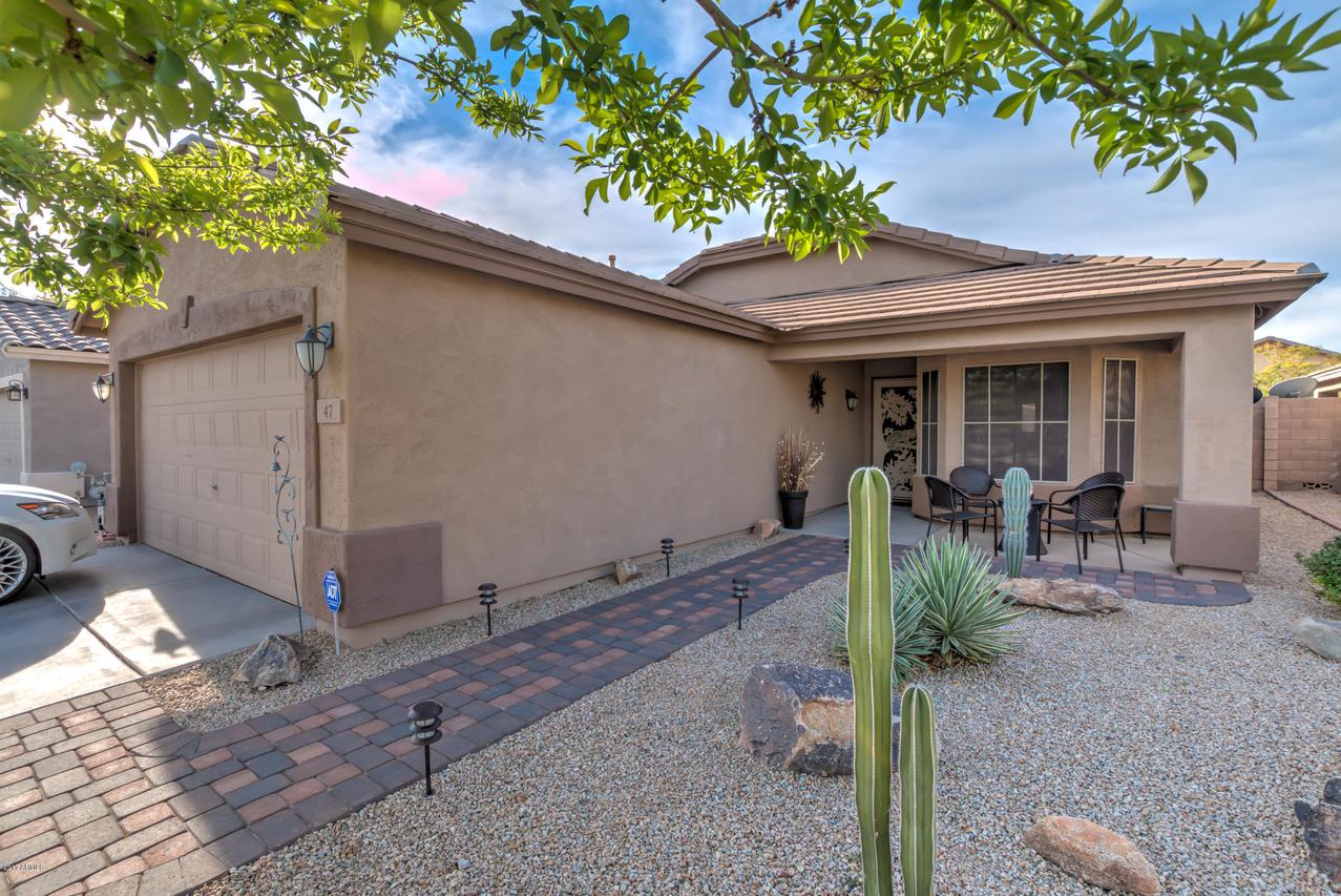 47 E Zinnia Pl., Queen Creek, AZ 85243