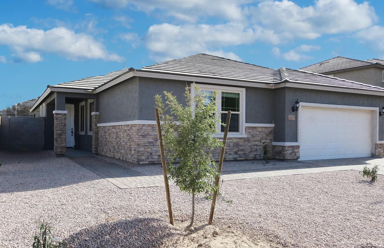 1117 W Brangus Way, San Tan Valley, AZ 85143