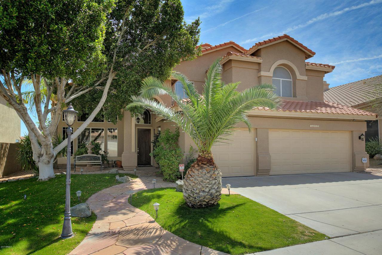 16019 S 9th Pl., Phoenix, AZ 85048