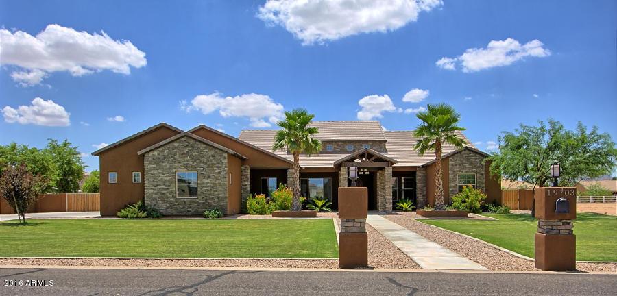 19703 E Via Park St., Queen Creek, AZ 85142