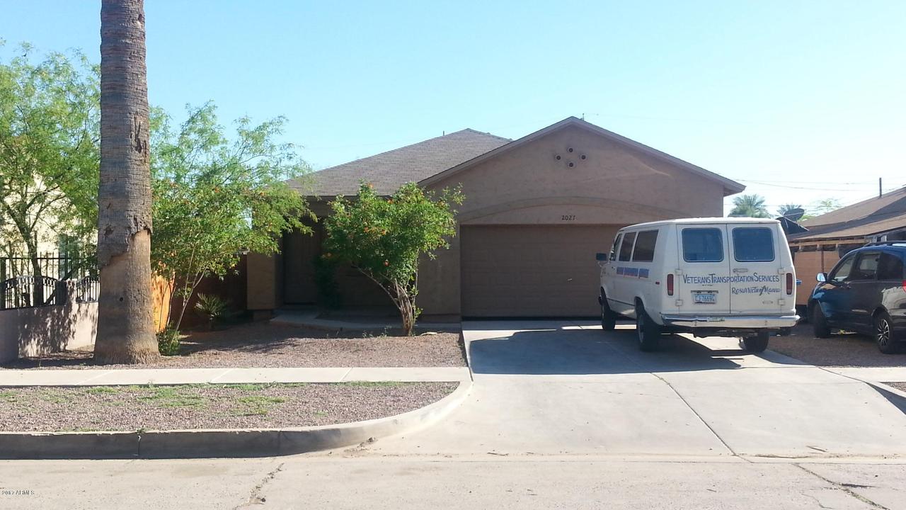 2027 W Monroe St., Phoenix, AZ 85009