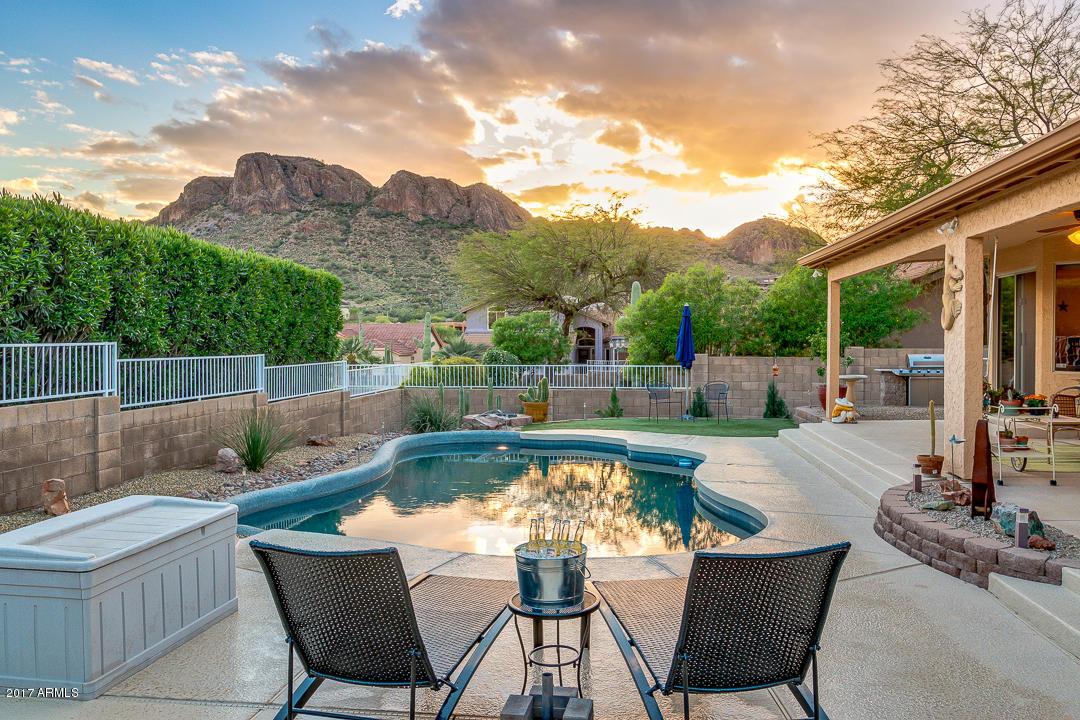 10185 E Moonshadow Way, Gold Canyon, AZ 85218