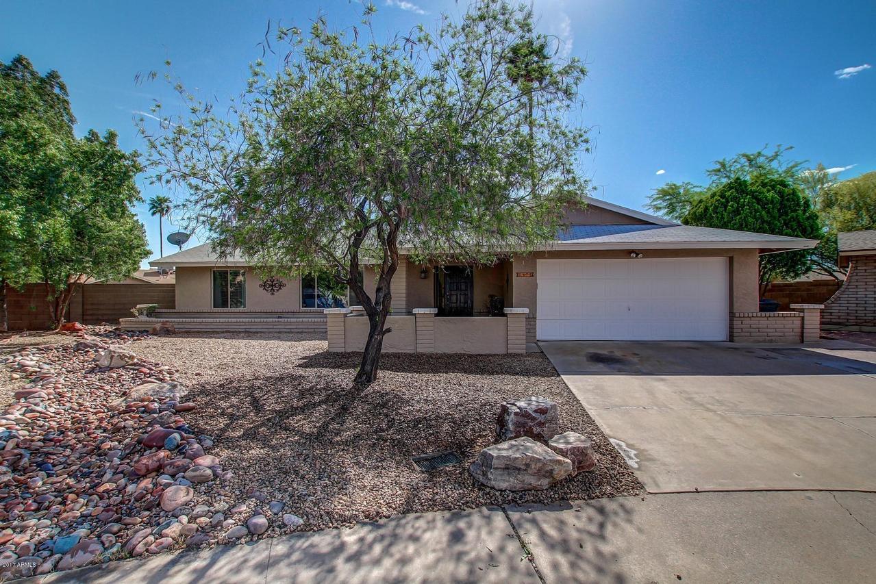 2453 W Obispo Cir., Mesa, AZ 85202