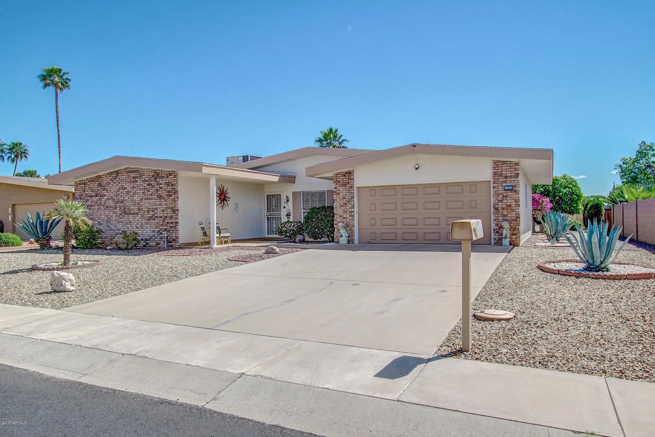 10937 W Jezebel Dr., Sun City, AZ 85373