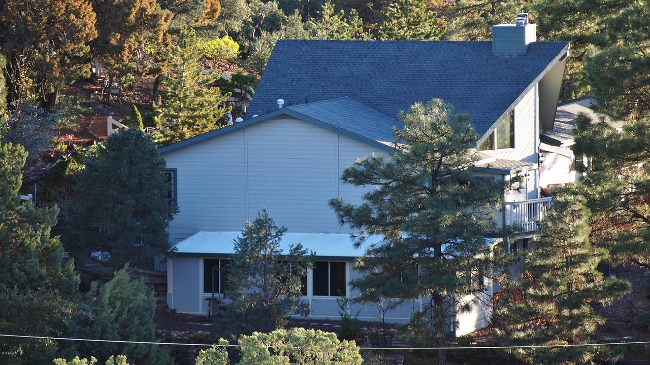1289 S Manzanita Hill Rd., Prescott, AZ 86303