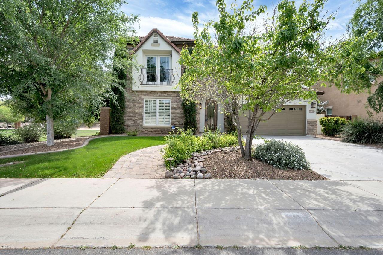 2165 E Honeysuckle Pl., Chandler, AZ 85286