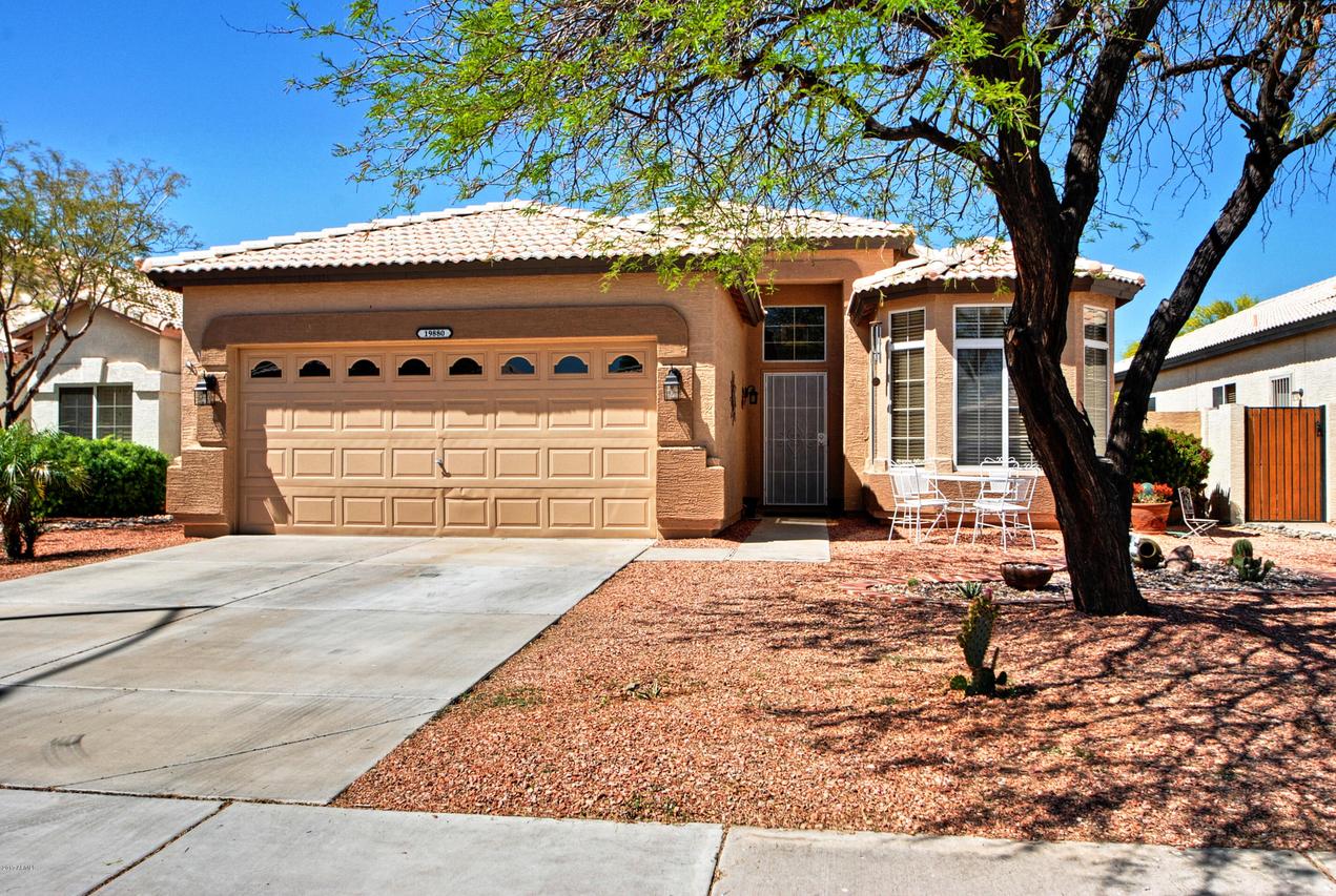 19880 N 110th Ln., Sun City, AZ 85373