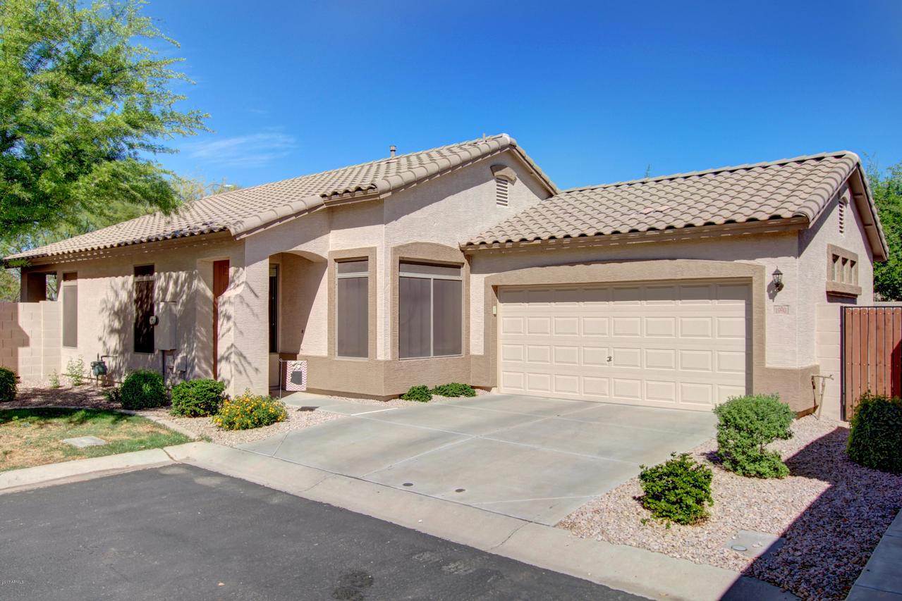 1990 E Browning Pl., Chandler, AZ 85286