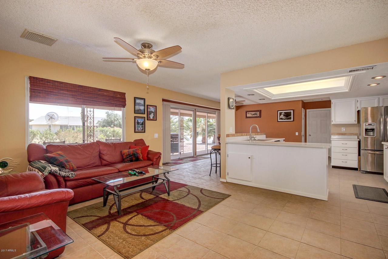 20021 N 106th Dr., Sun City, AZ 85373