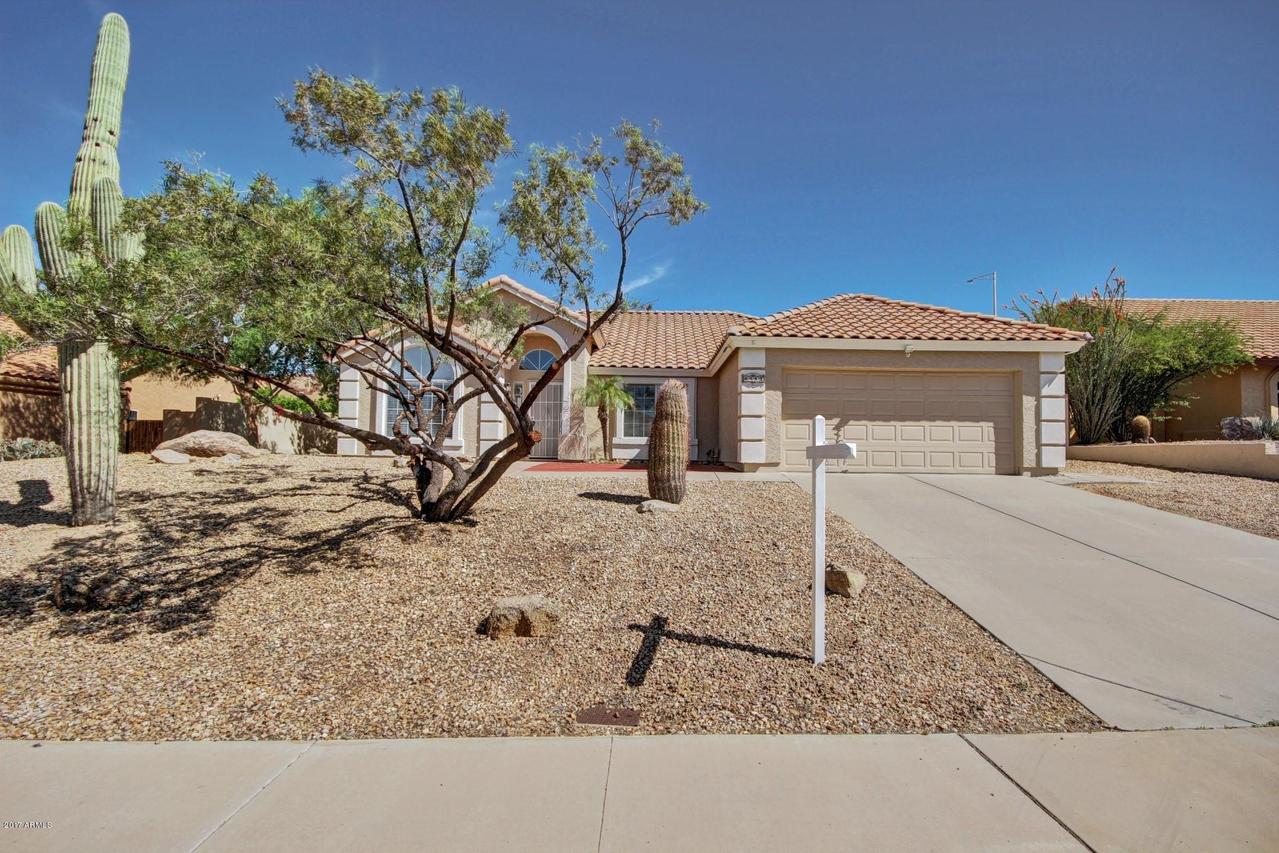 6552 E Quartz St., Mesa, AZ 85215