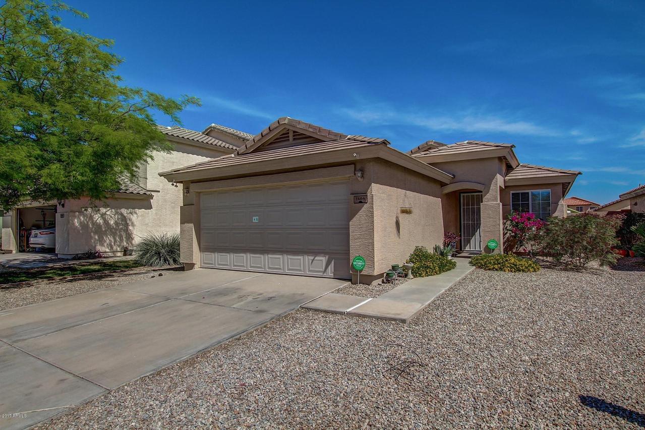 1464 E Rolls Rd., San Tan Valley, AZ 85143