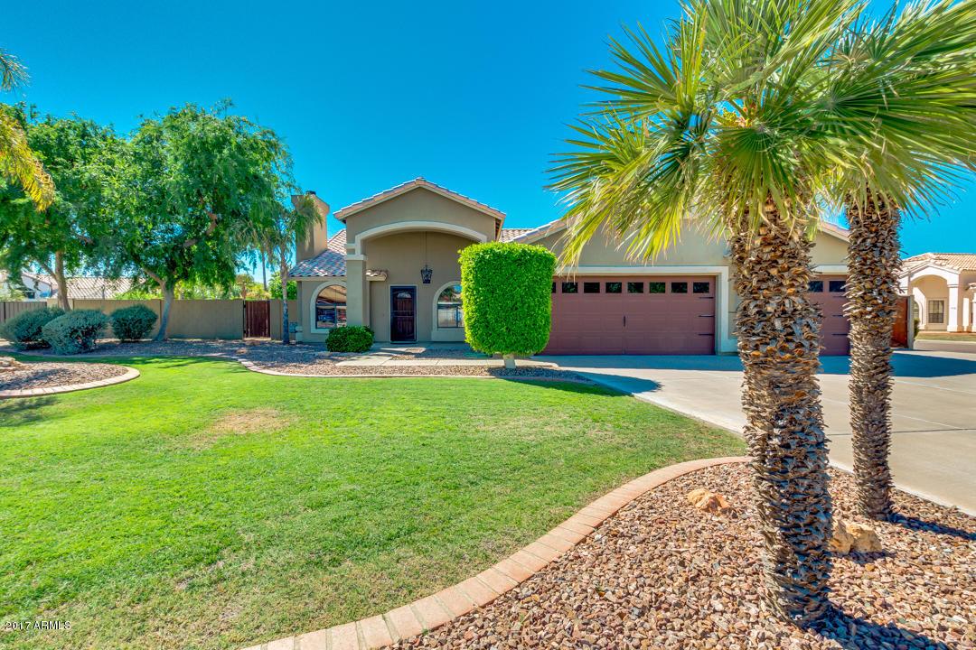 736 N Arco Cir., Mesa, AZ 85213