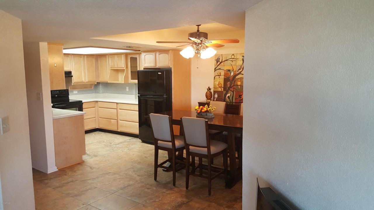 17404 N 99th Ave. #205, Sun City, AZ 85373