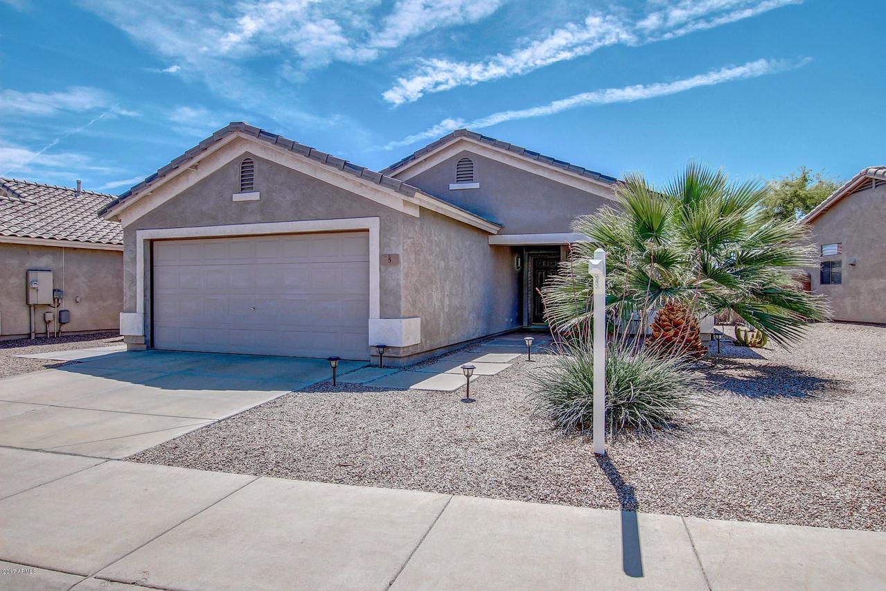 5 E Zinnia Pl., San Tan Valley, AZ 85143