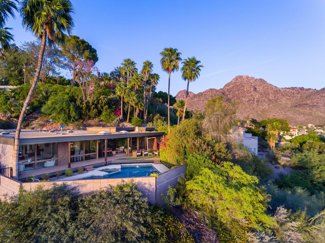 2032 E Vista Ave., Phoenix, AZ 85020