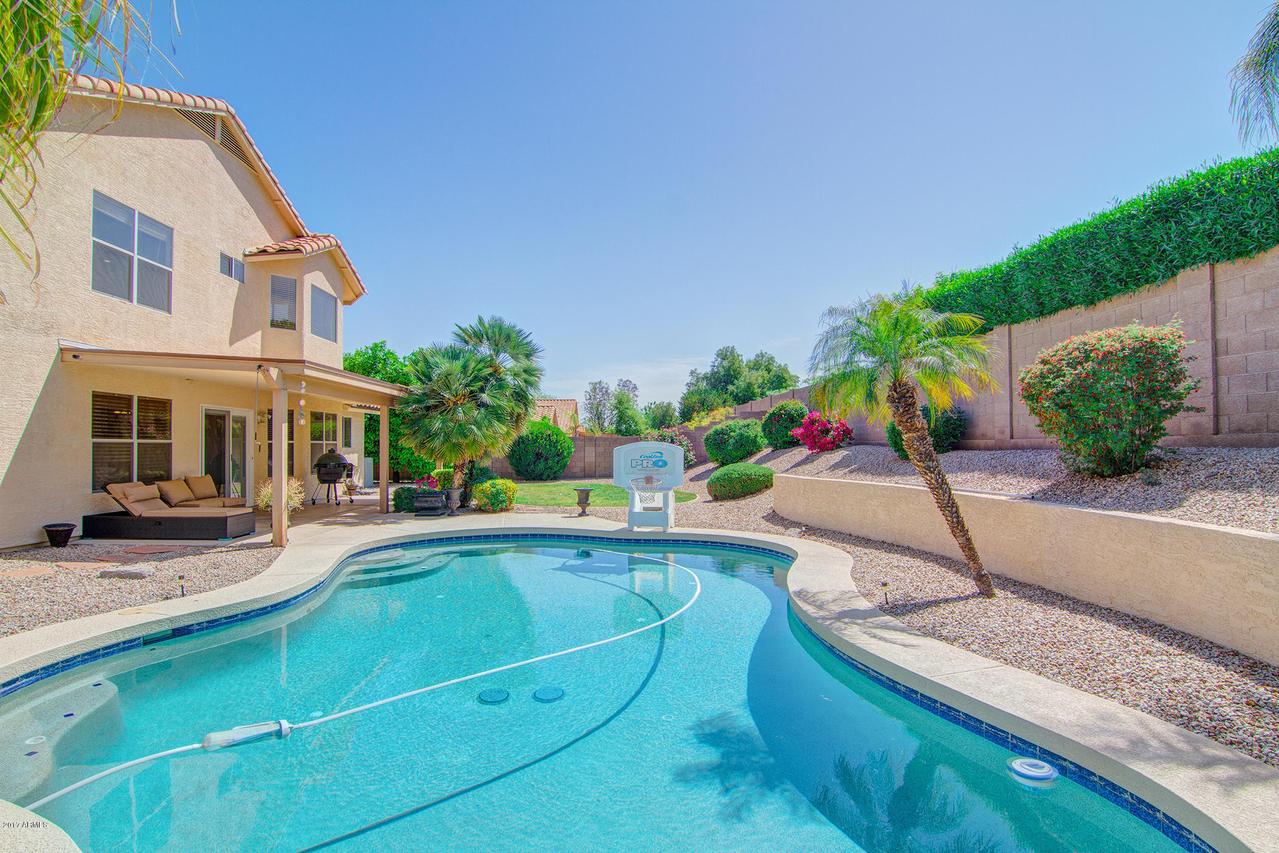 1315 E Sandra Ter., Phoenix, AZ 85022